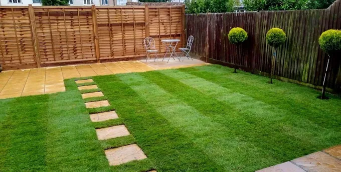 New fence installation in Stirling garden